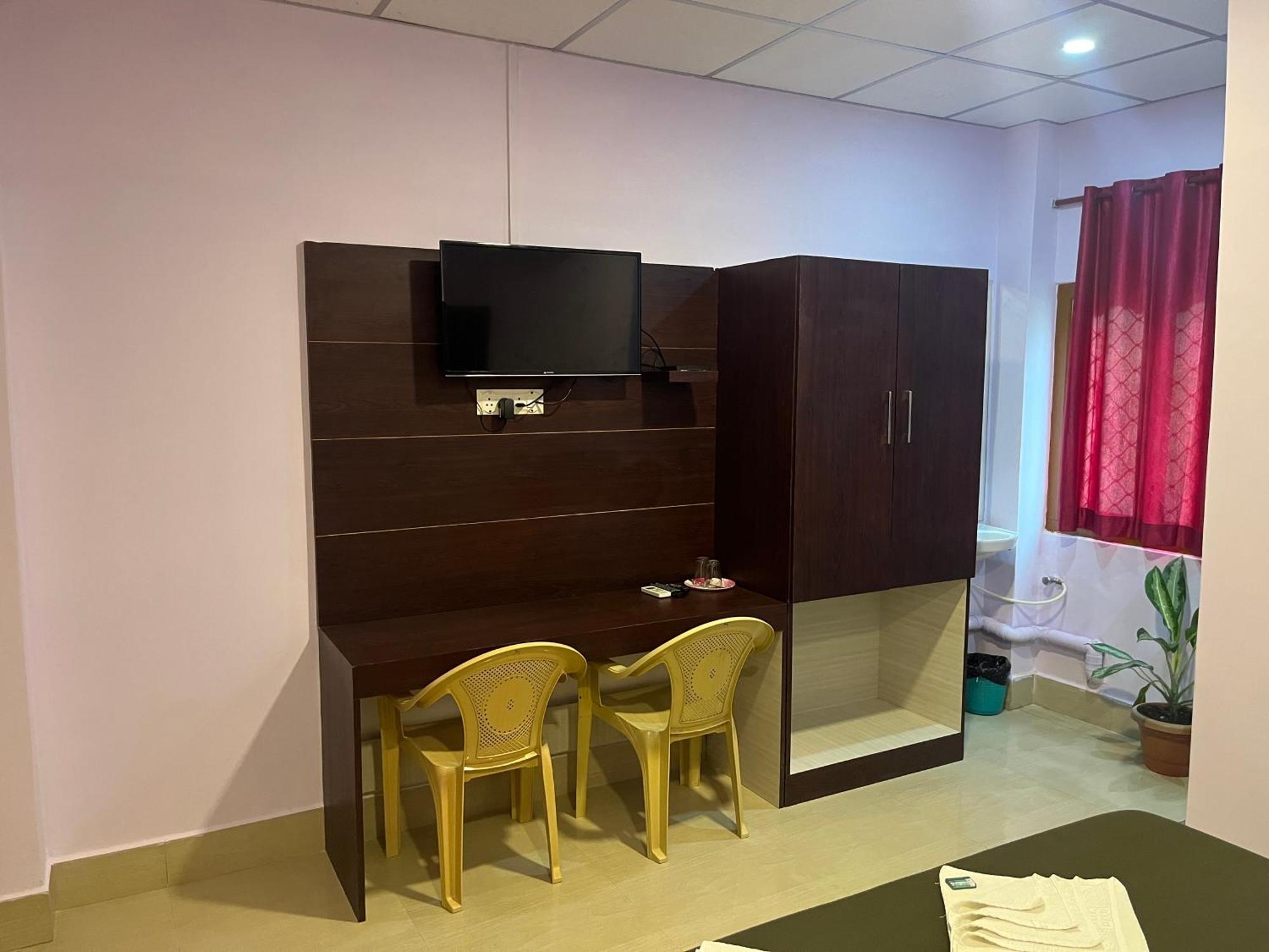 Purnima Residency Hotel Lakshmanpur ภายนอก รูปภาพ